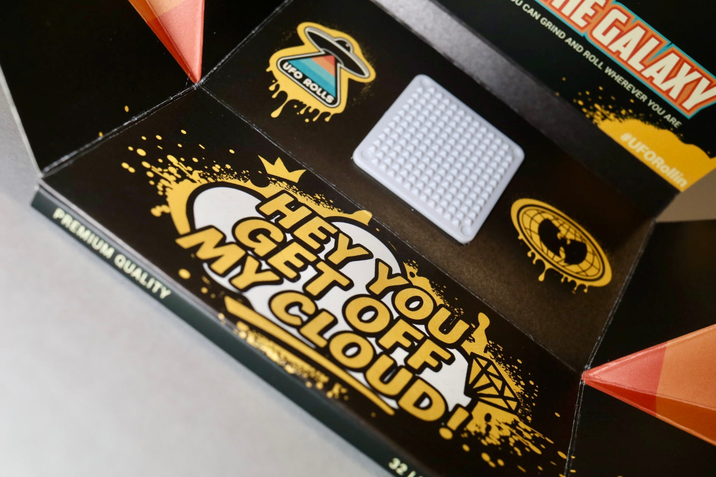 WUTANG BRAND x UFO Rolls Bundle: Corduroy Hat + 2 Rolling Kits