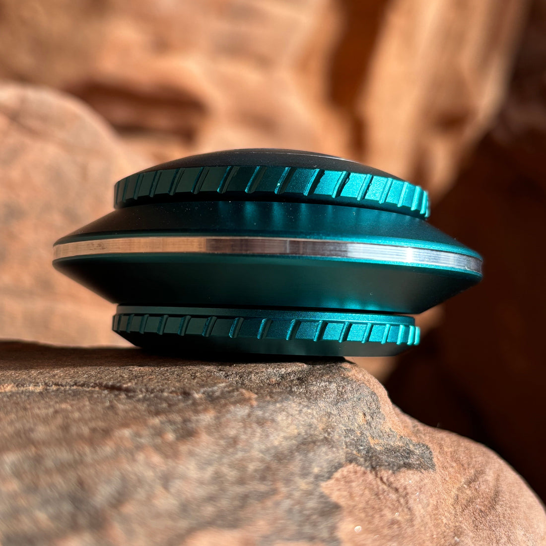 UFO-Shaped Herb Grinder: Unique Design Meets Premium Performance